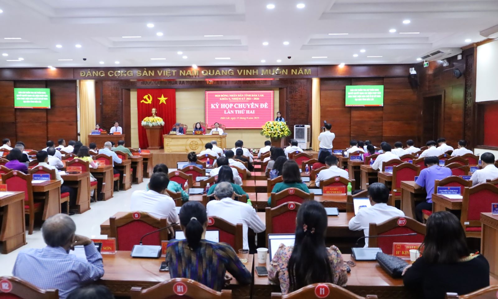 qc bế mạc